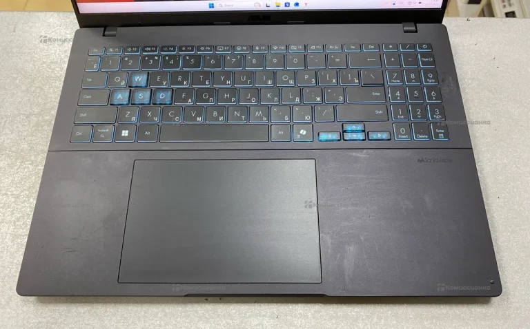 Ноутбук Asus V3607VM270-0EAXB8X20