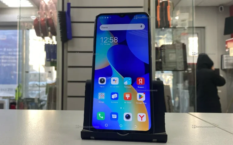 Tecno Spark 10C 4/64 ГБ