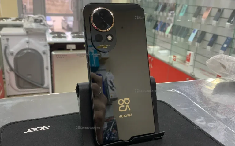 Huawei nova 13 12/256 ГБ