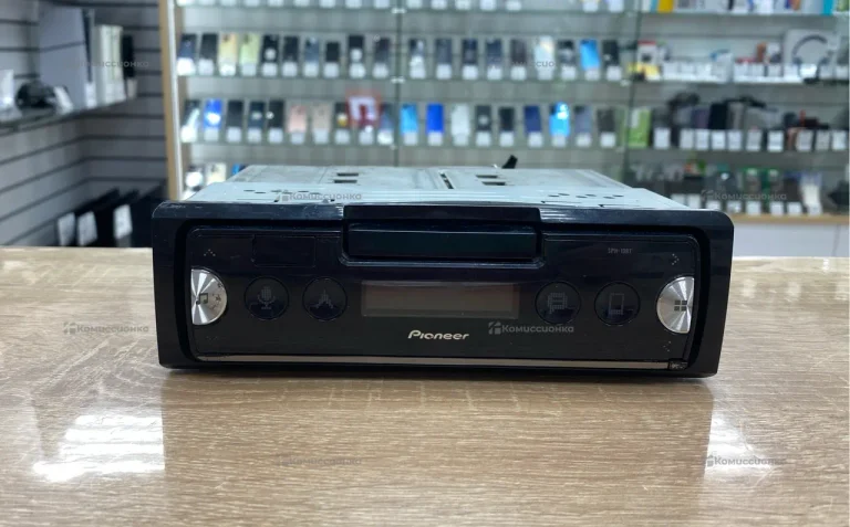 Автомагнитола Pioneer SPH-10BT