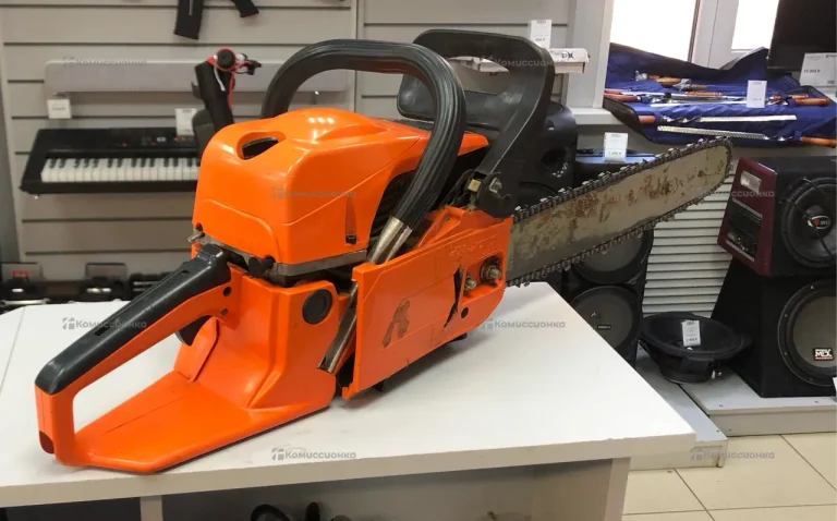 Цепная бензиновая пила Husqvarna 5200