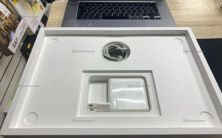 Ноутбук  MacBook Pro 16-inch