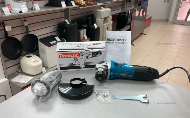 Уши Makita MT-5030 (реплика)