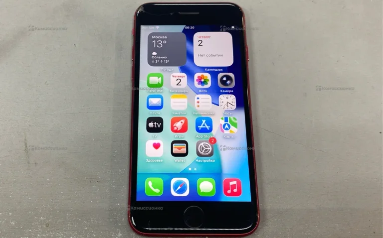 Apple iPhone SE (2020) 3/64 ГБ