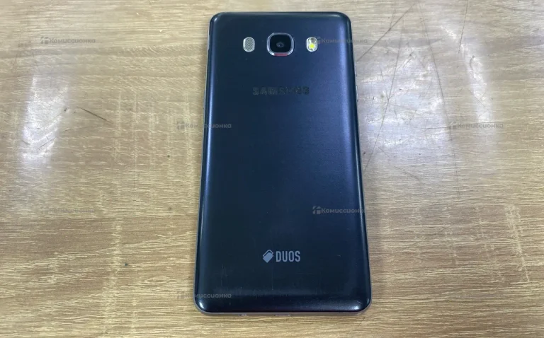 Samsung Galaxy J5 (2016) 2/16 ГБ