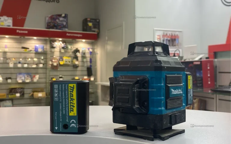 Лазерный уровень Makita