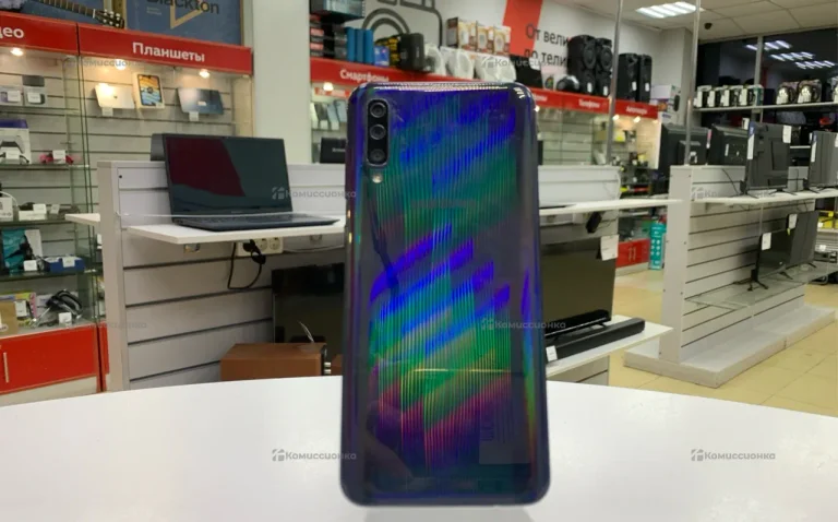 Samsung Galaxy A50 4/64 ГБ
