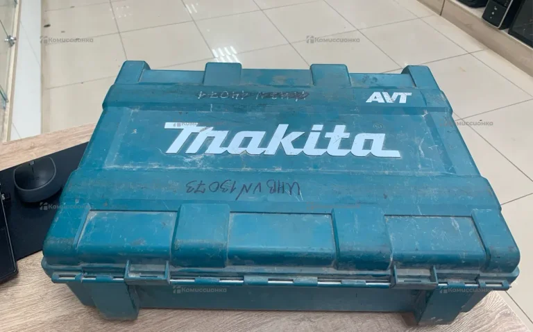 Отбойный молоток makita HM0871C
