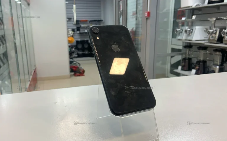 Apple iPhone Xr 64 ГБ