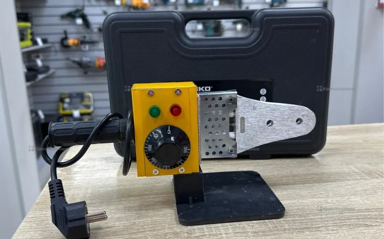 Паяльник для труб DEKO 1600w