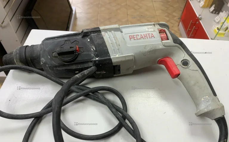 Перфоратор сетевой РЕСАНТА П-30-900К
