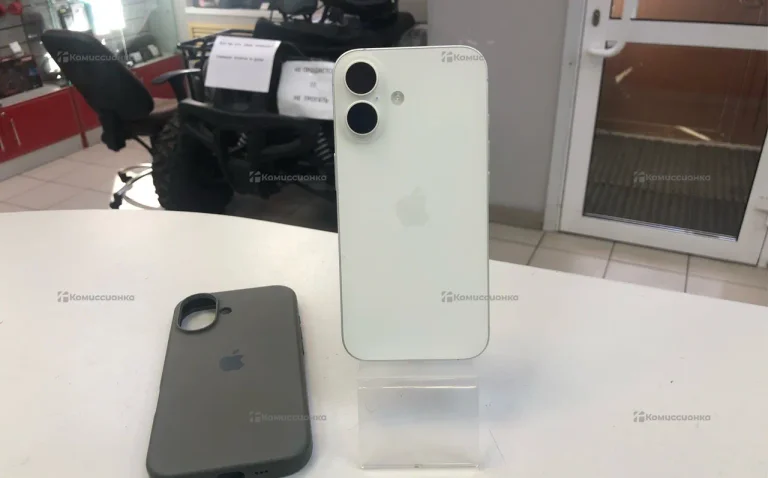 Apple iPhone 16 8/128 ГБ