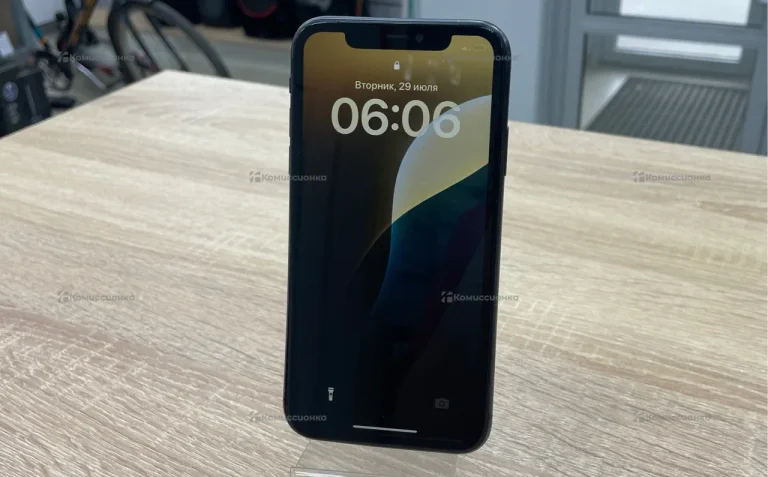 Apple IPhone 11 64Gb