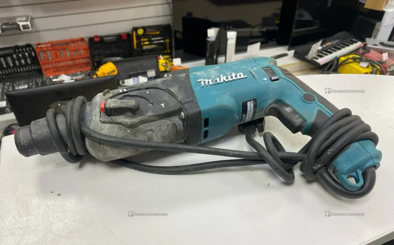 Перфоратор makita HR2470F оригинал