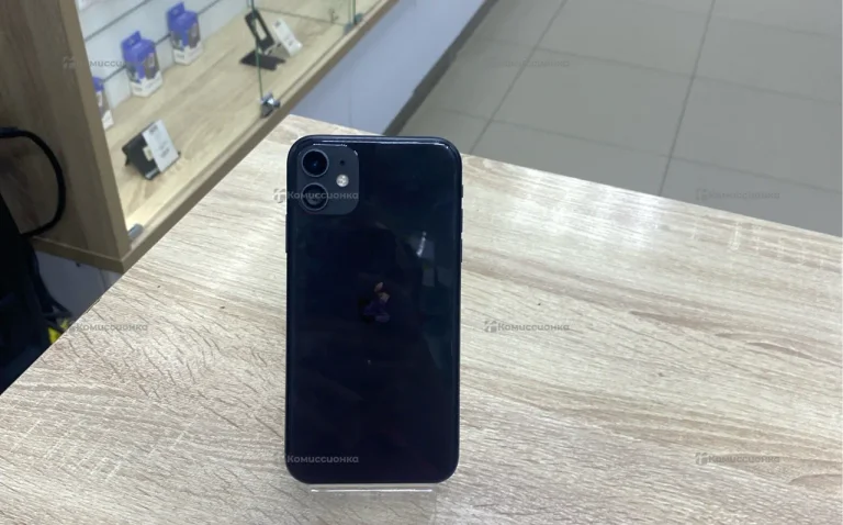 Apple Iphone 11 64 ГБ