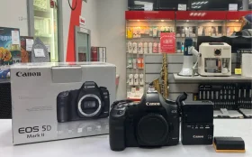 Фотоаппарат Canon EOS 5D Mark II