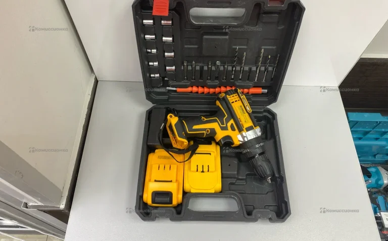 Дрель шуруповерт DEWALT 18-25n