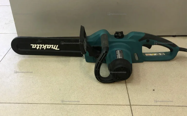 Цепная пила Makita UC3541A