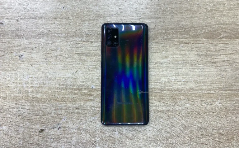 Samsung Galaxy A51 4/64 ГБ