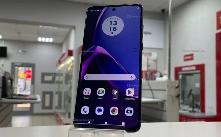 Motorola Moto G84 12/256 ГБ