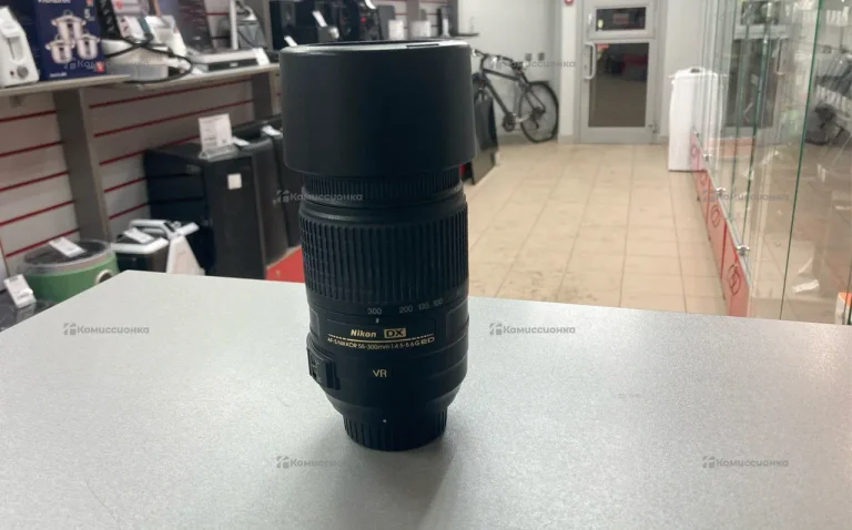 Фотоаппарат Nikon 1:4.5-5.6 G ED