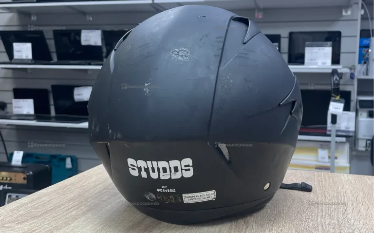 Шлем studds rms z600