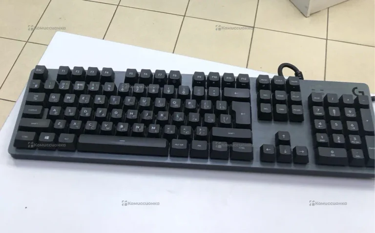 Клавиатура Logitech G413