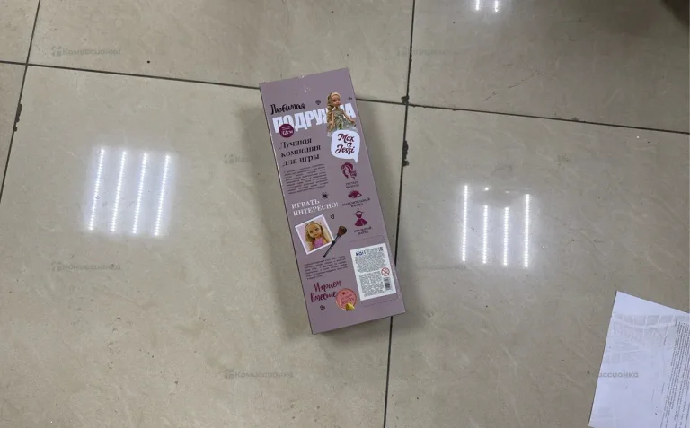 Кукла Kary 32см