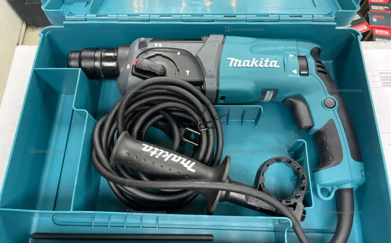 Перфоратор Makita 2470HR