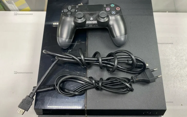 Приставка Sony PS4 Fat 1Tb
