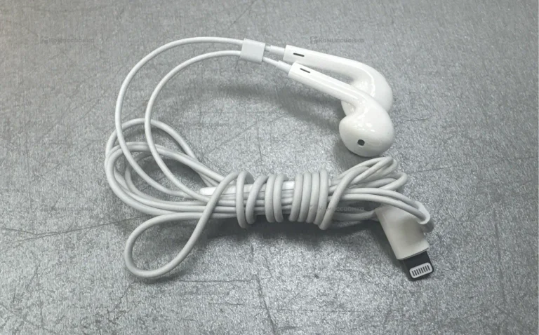 Наушники Apple EarPods