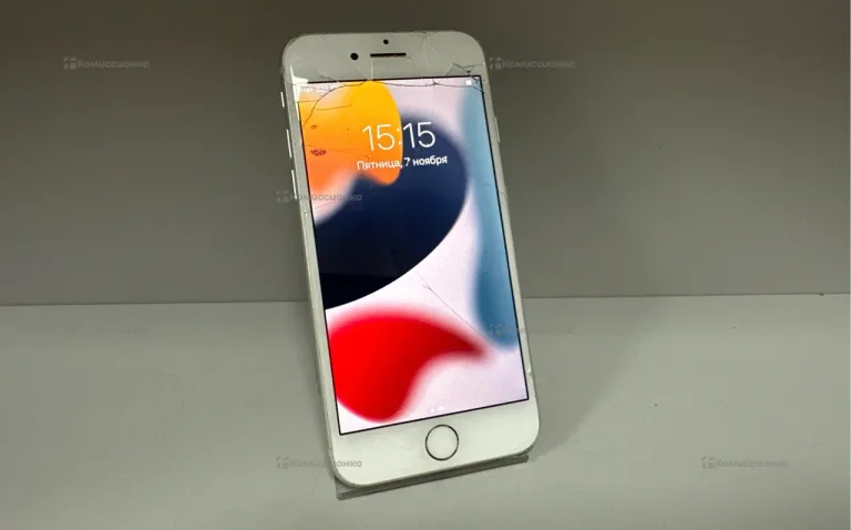 Apple iPhone 7 2/32 ГБ