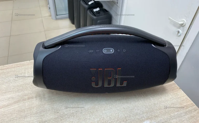 Колонка  JBL Boombox 3