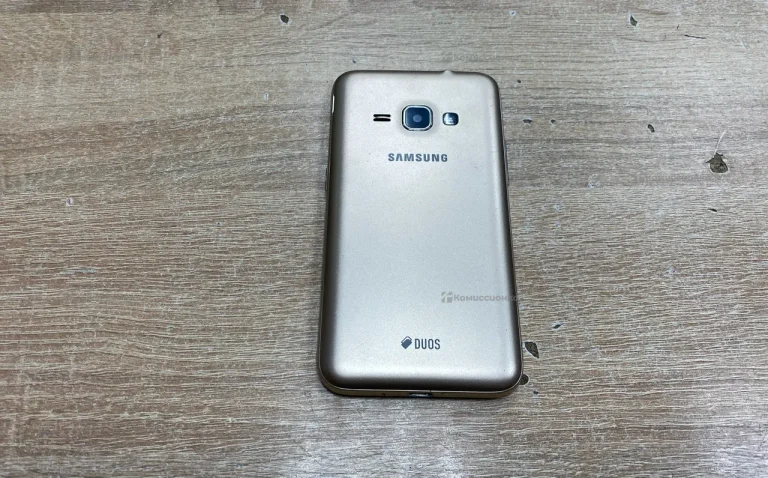 Samsung Galaxy J1 Mini SM-J105H 1/8 ГБ