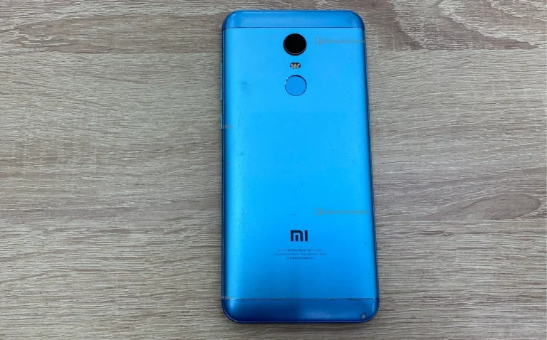 Xiaomi Redmi 5 Plus (Redmi Note 5) 4/64 ГБ
