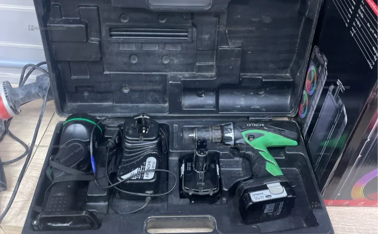 Дрель шуруповерт Hitachi DV 14DCL2