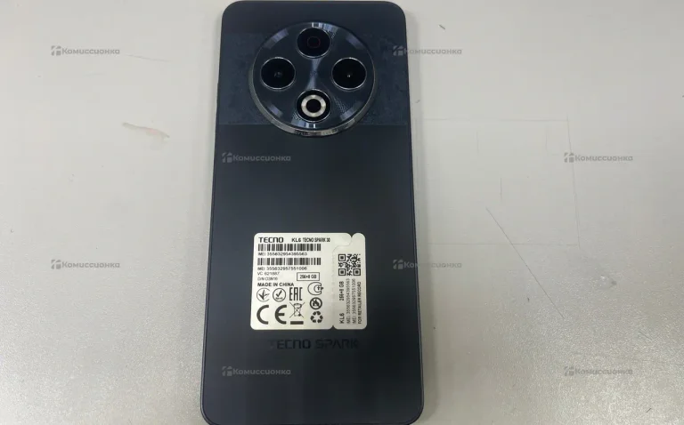 Tecno Spark 30 8/256 ГБ