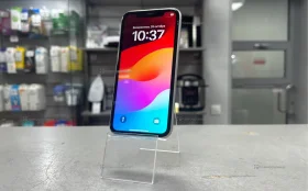 Apple iPhone 11 64 ГБ