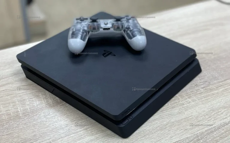 Приставка PlayStation 4 slim 875gb