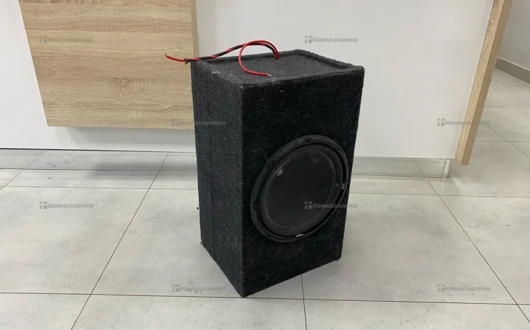 Сабвуфер   jl audio 12w3v3-4