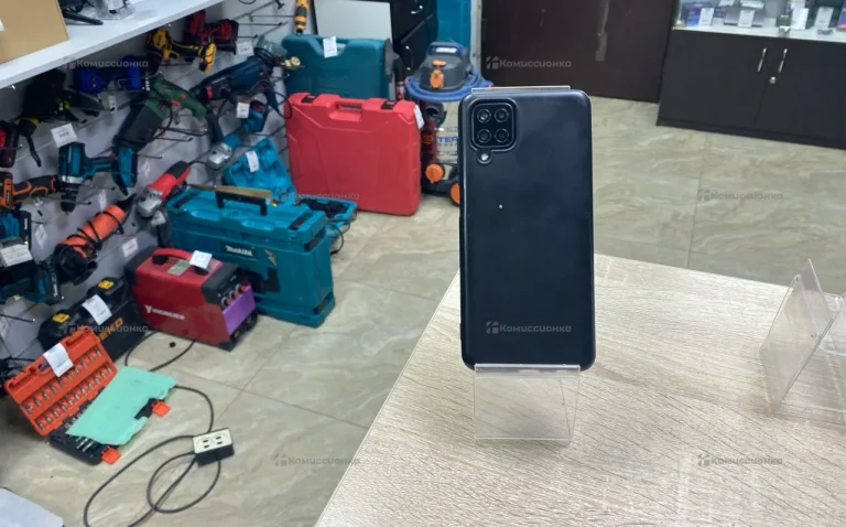 Samsung Galaxy A12 4/64 ГБ