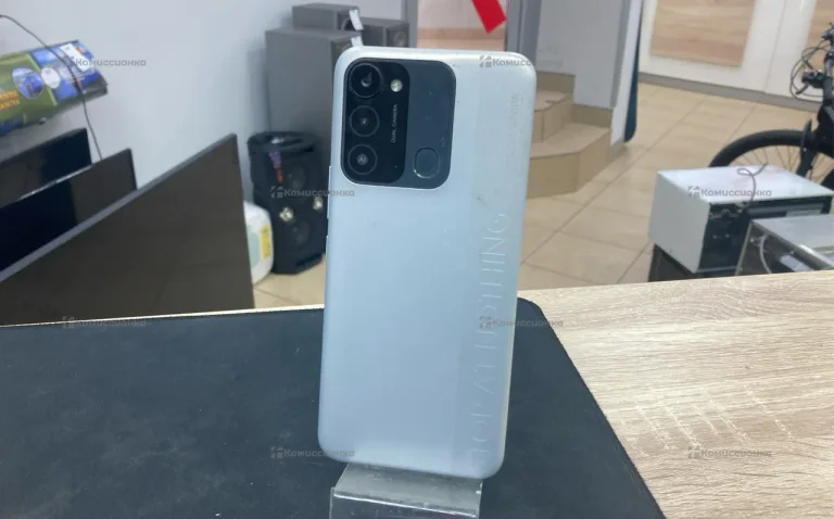 Tecno Sparc 8C 64Gb