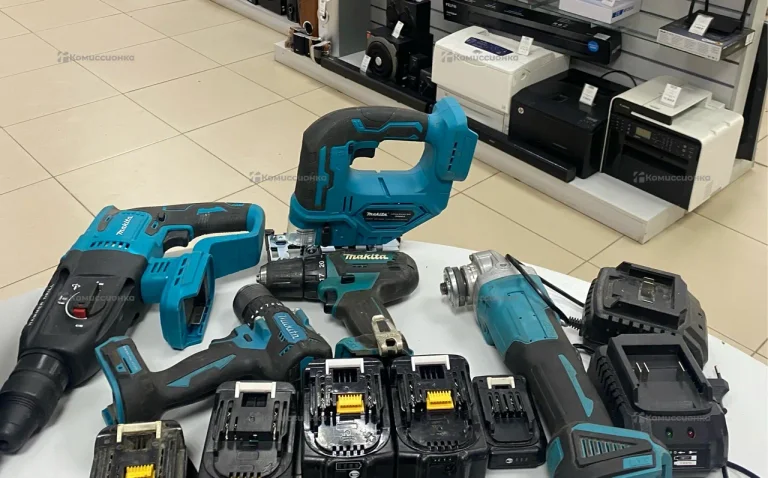 набор инструментов  5в1 Makita replica