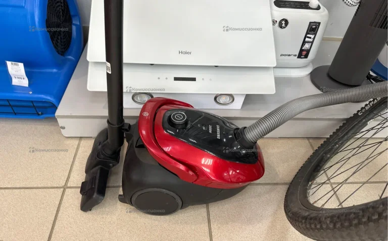 Пылесос  SAMSUNG 2000w SC20М