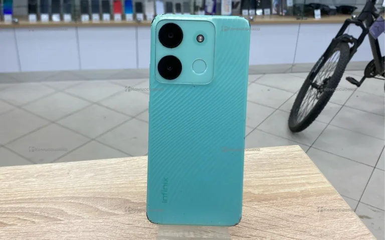 Infinix Smart 7 3/64 ГБ