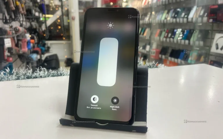 Apple iPhone X 3/256 ГБ