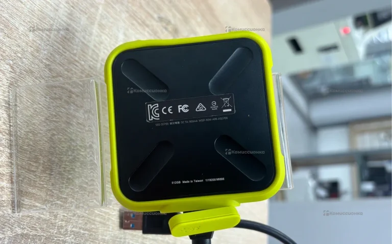 Внешний SSD Adata 512