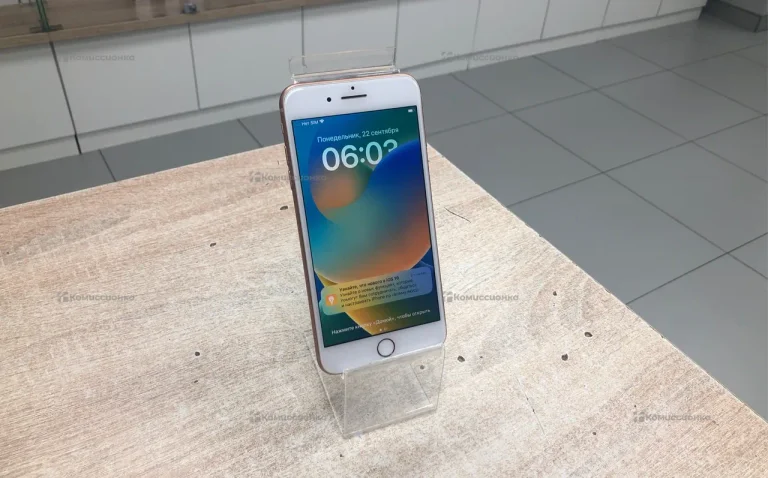 Apple iPhone 8 Plus 3/128 ГБ