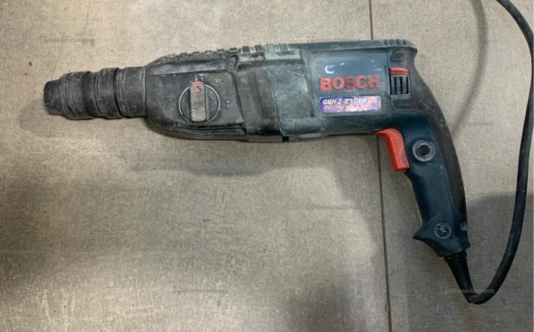 Перфоратор Bosch GBH 2-26 DRE