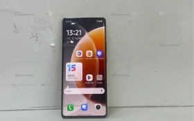 Tecno Spark 30 8/256 ГБ